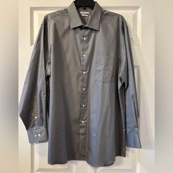 Van Heusen Other - Van Heusen Men's Gray Dress Shirt Size M neck 16 1/2